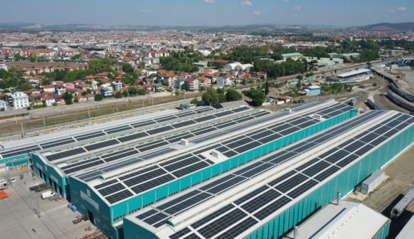 Milli Hızlı Tren Güneş Enerjisiyle Üretiliyor