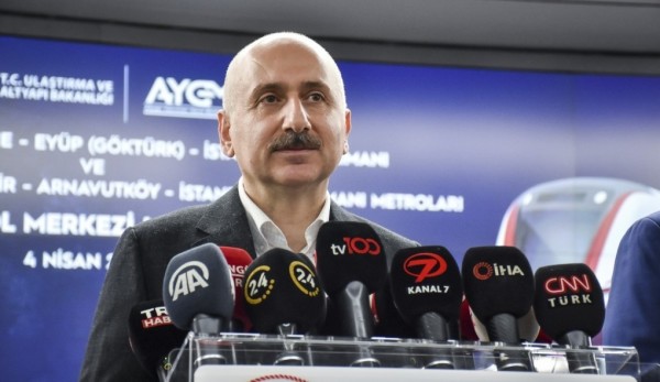 Ulaştırma Bakanı Karaismailoğlu: Halkalı-İstanbul Havalimanı Metro Hattında TBM Çalışmaları Tamamlandı