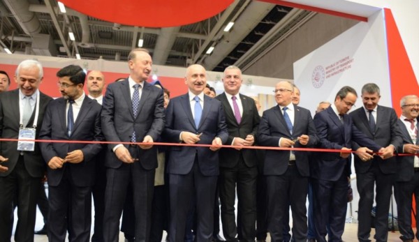Ulaştırma ve Altyapı Bakanı Karaismailoğlu, Innotrans 2022’ye Katıldı