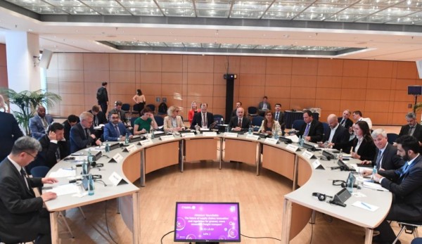 Ulaştırma ve Altyapı Bakanı Karaismailoğlu, Uluslararası Ulaşım Forumu’na Katıldı