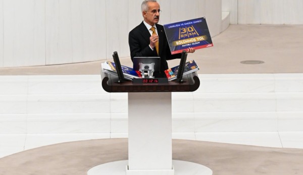 Bölünmüş Yol Ağı 30 Bin 14 Kilometreye Ulaştı